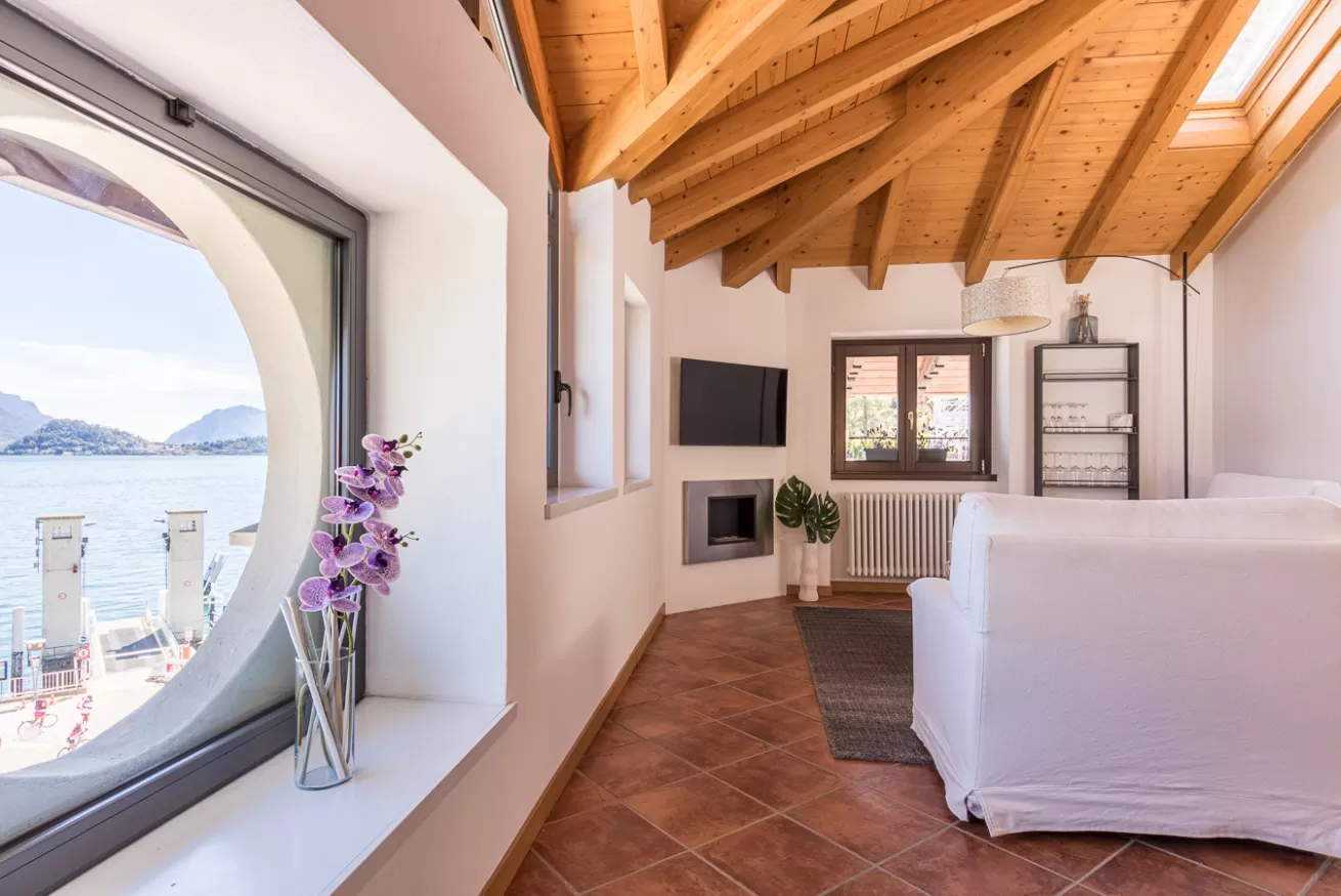 Appartamento Con Vista Lago Centrale Sul Lago Di Como | Tamara Suite, Apartment By The Ferry   Menaggio, Como Lake | Tamara Suite 1