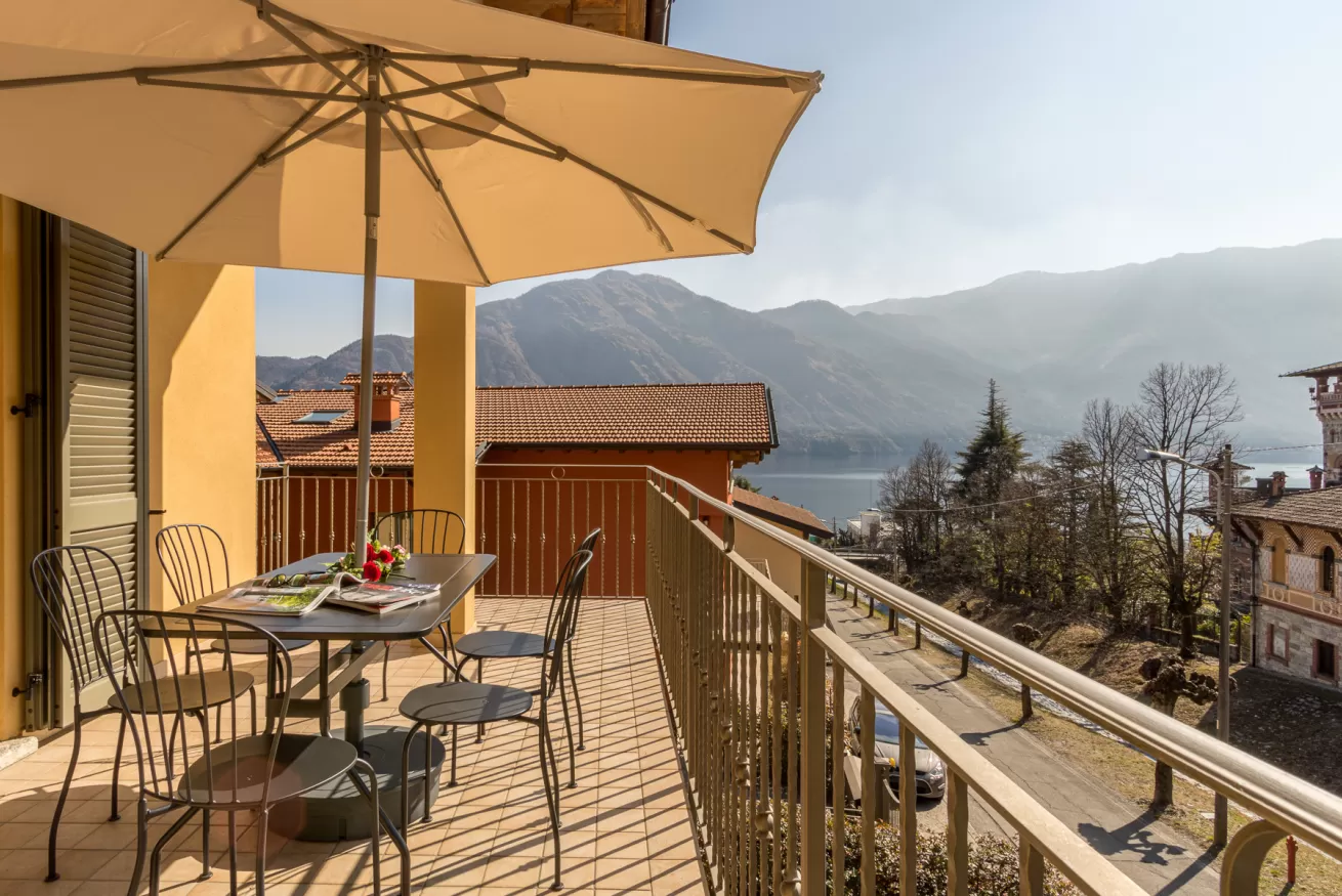 Appartamento Panoramico Vista Lago Terrazza Tremezzo | Apartment Tulipani 9, Terrace With Lake View   Tremezzo, Como Lake | Tulipani 9 1