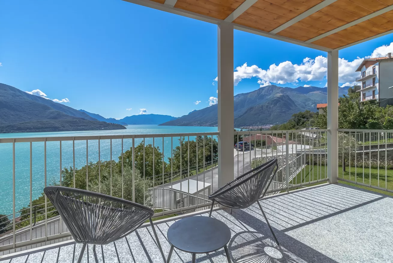 Appartamento Di Design Con Terrazza E Piscina Sul Lago Di Como | Apartment Veronika, With Swimming Pool And A Private Terrace With Lake View   Domaso, Como Lake | Veronilka 1